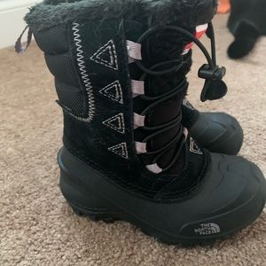 Kids north face boots